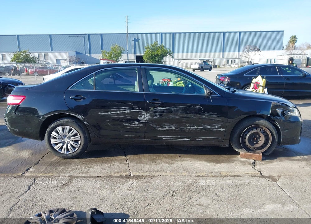 2011 TOYOTA CAMRY VIN: 4T1BF3EK7BU711172