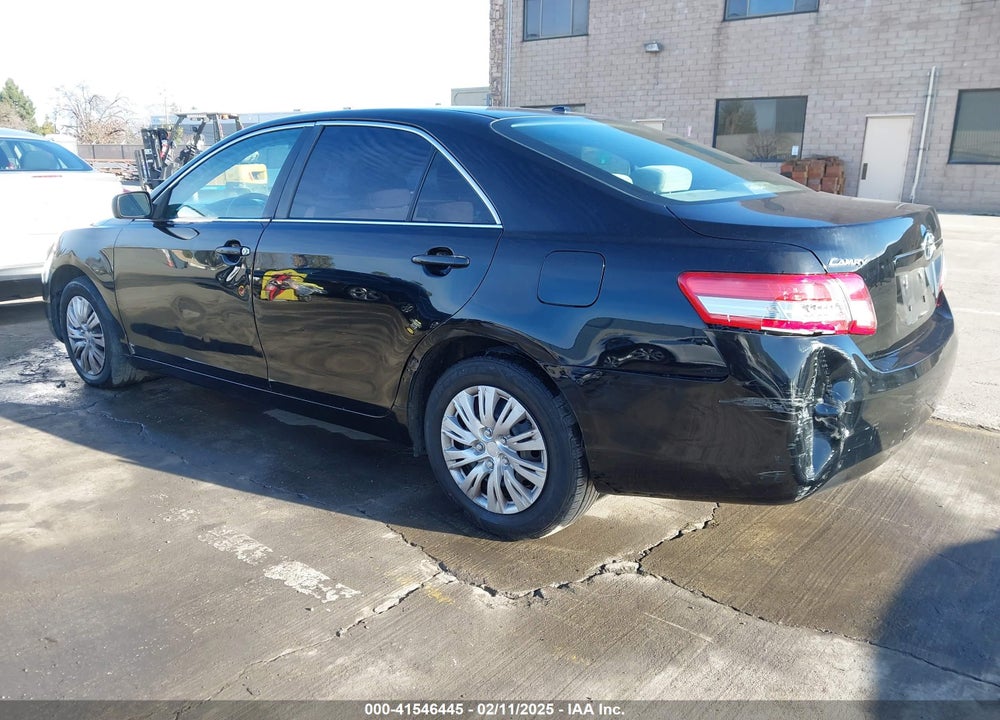 2011 TOYOTA CAMRY VIN: 4T1BF3EK7BU711172
