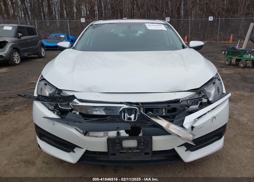2017 HONDA CIVIC VIN: 2HGFC2F72HH513275