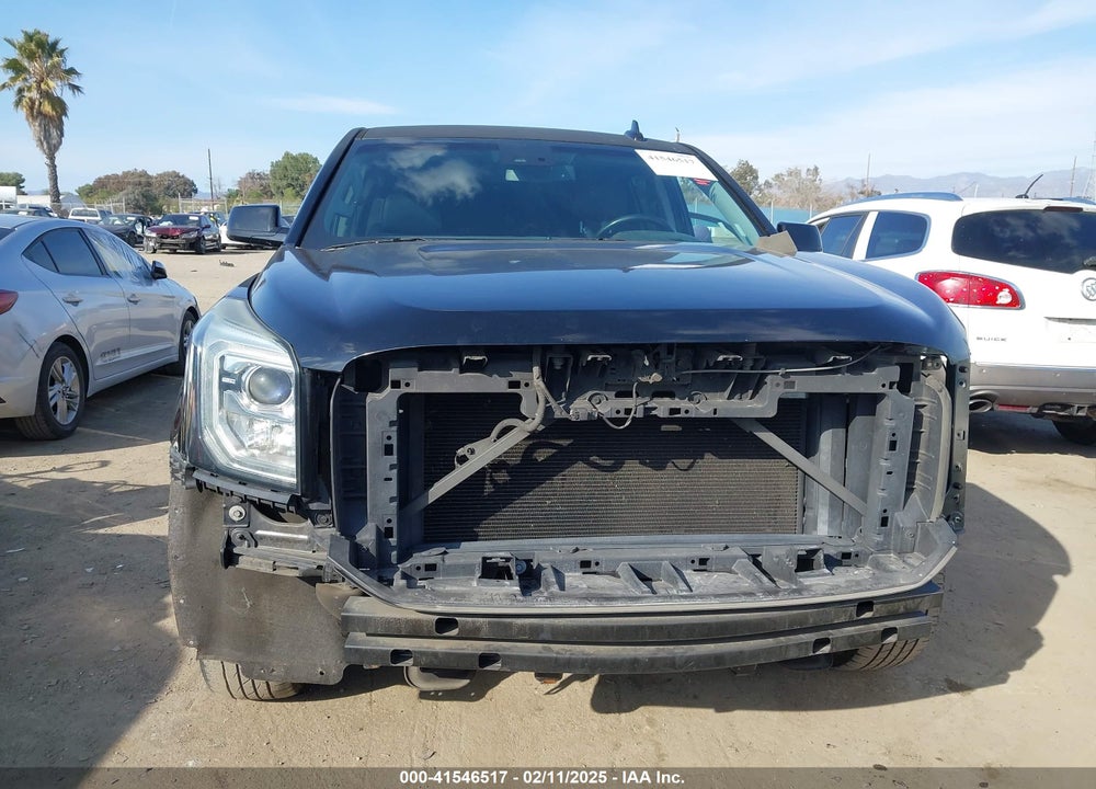 2015 GMC YUKON SLT VIN: 1GKS1BKC9FR501812