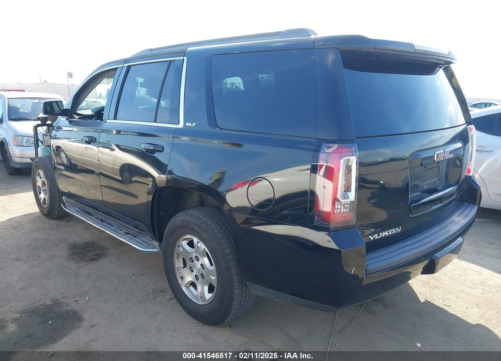 2015 GMC YUKON SLT VIN: 1GKS1BKC9FR501812