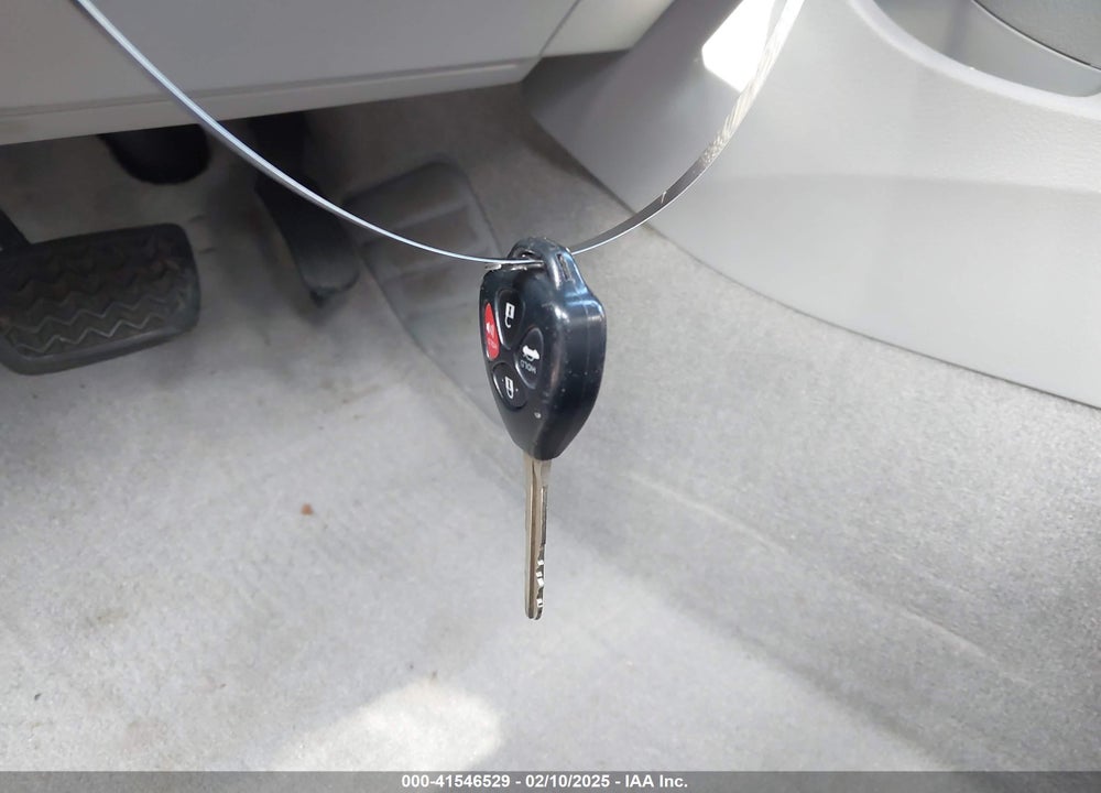 2008 TOYOTA CAMRY LE VIN: 4T1BE46K38U248933