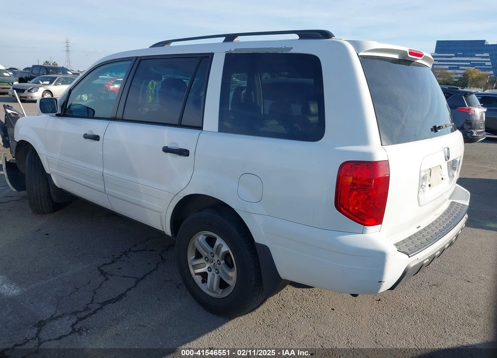 2003 HONDA PILOT VIN: 2HKYF186X3H589128