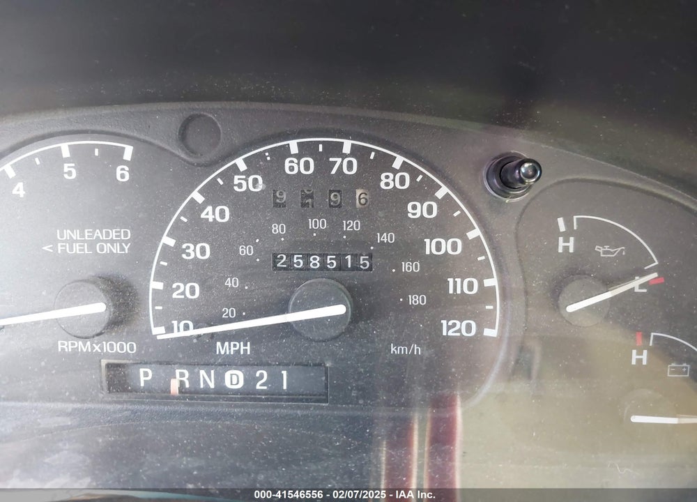1996 FORD EXPLORER VIN: 1FMDU34X7TUA53849