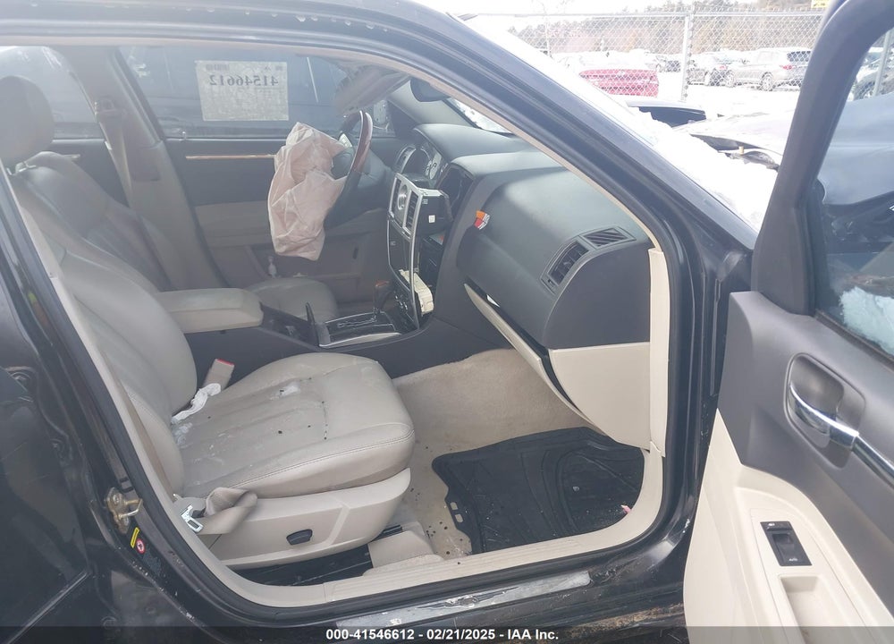 2005 CHRYSLER 300C VIN: 2C3AA63H85H152749