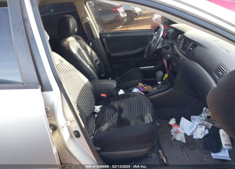 2008 TOYOTA COROLLA VIN: 1NXBR32E28Z006522