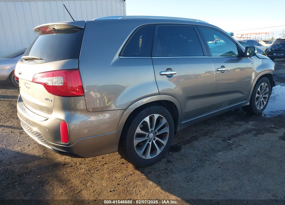 2015 KIA SORENTO SX V6 VIN: 5XYKW4A7XFG609755