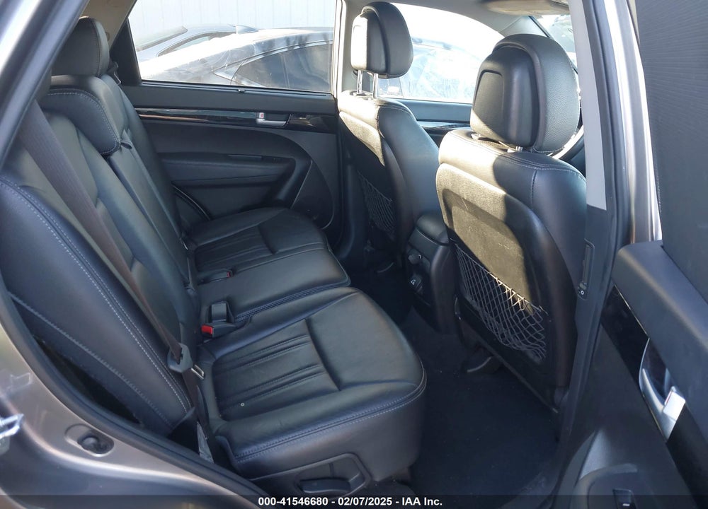 2015 KIA SORENTO SX V6 VIN: 5XYKW4A7XFG609755