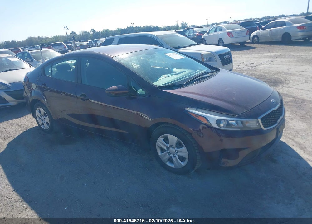 2018 KIA FORTE LX VIN: 3KPFK4A73JE177030