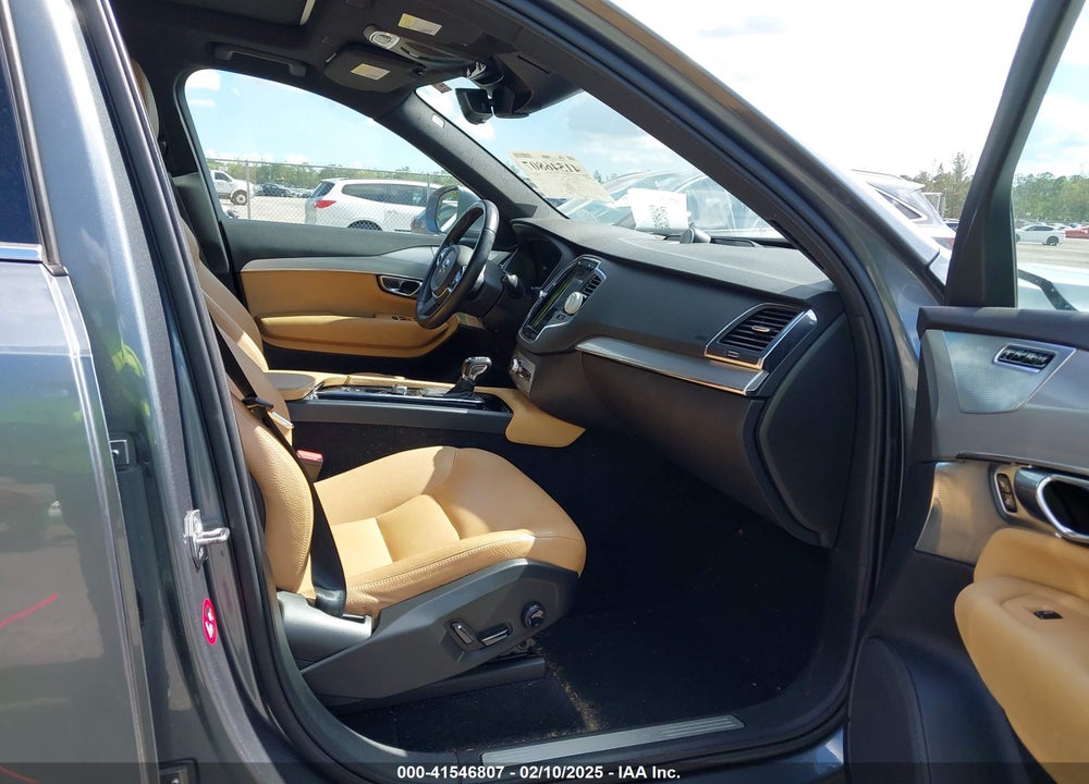 2018 VOLVO XC90 T6 MOMENTUM VIN: YV4A22PK2J1323959