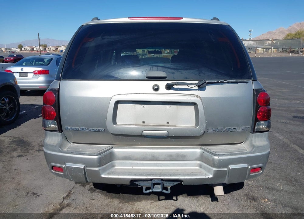2002 CHEVROLET TRAILBLAZER LS VIN: 1GNDS13S122245399