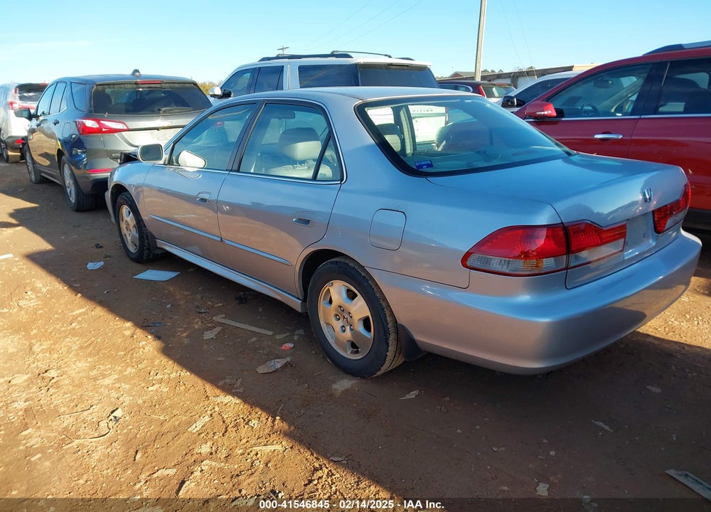 2002 HONDA ACCORD 3.0 EX VIN: 1HGCG16522A024431