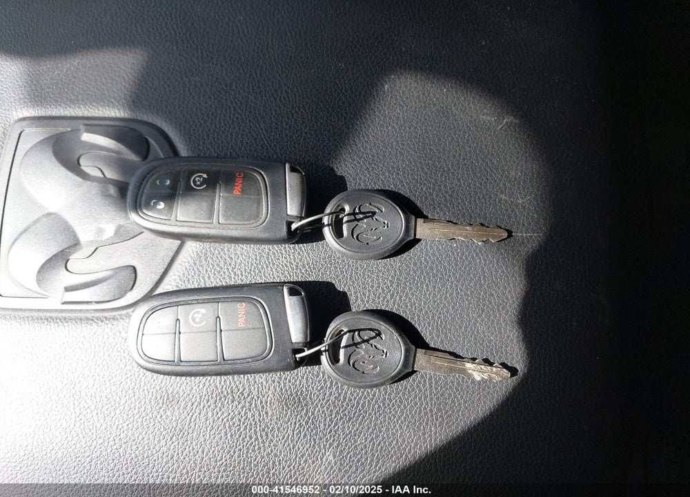 2014 RAM 1500 VIN: 1C6RR7MT6ES303149