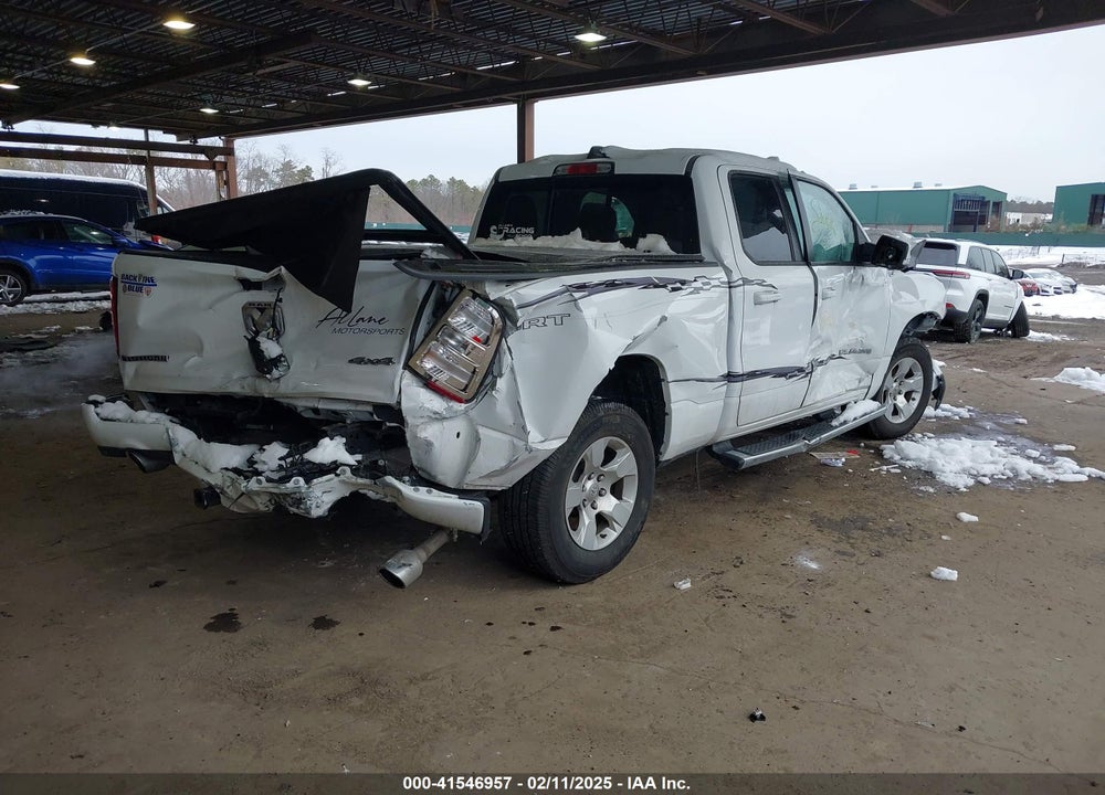 2022 RAM 1500 VIN: 1C6SRFBT8NN215023