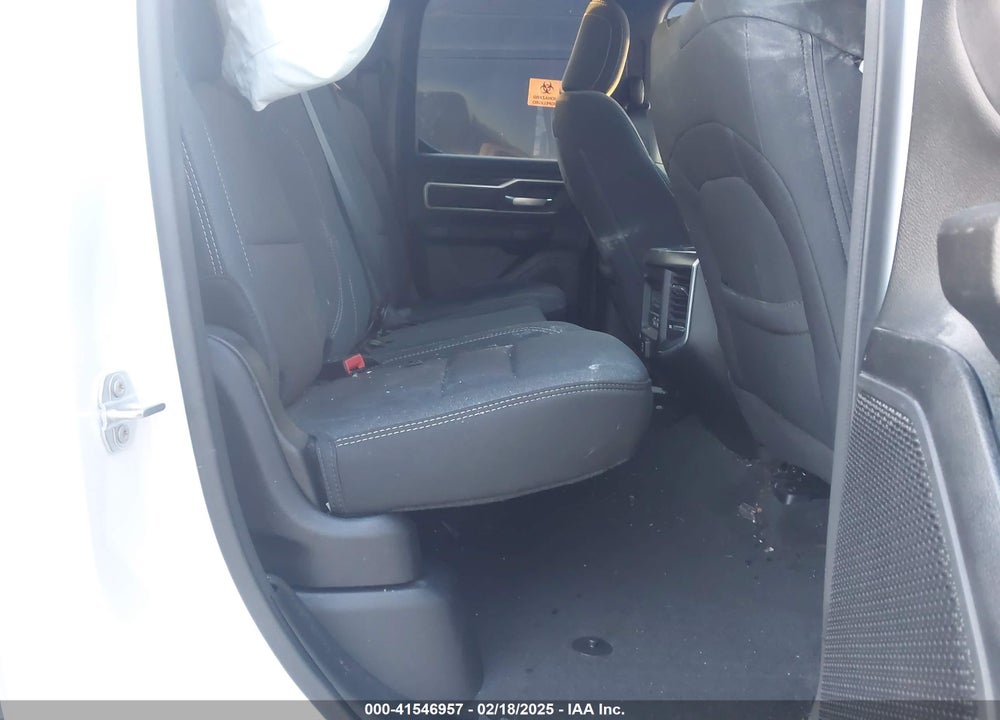 2022 RAM 1500 VIN: 1C6SRFBT8NN215023