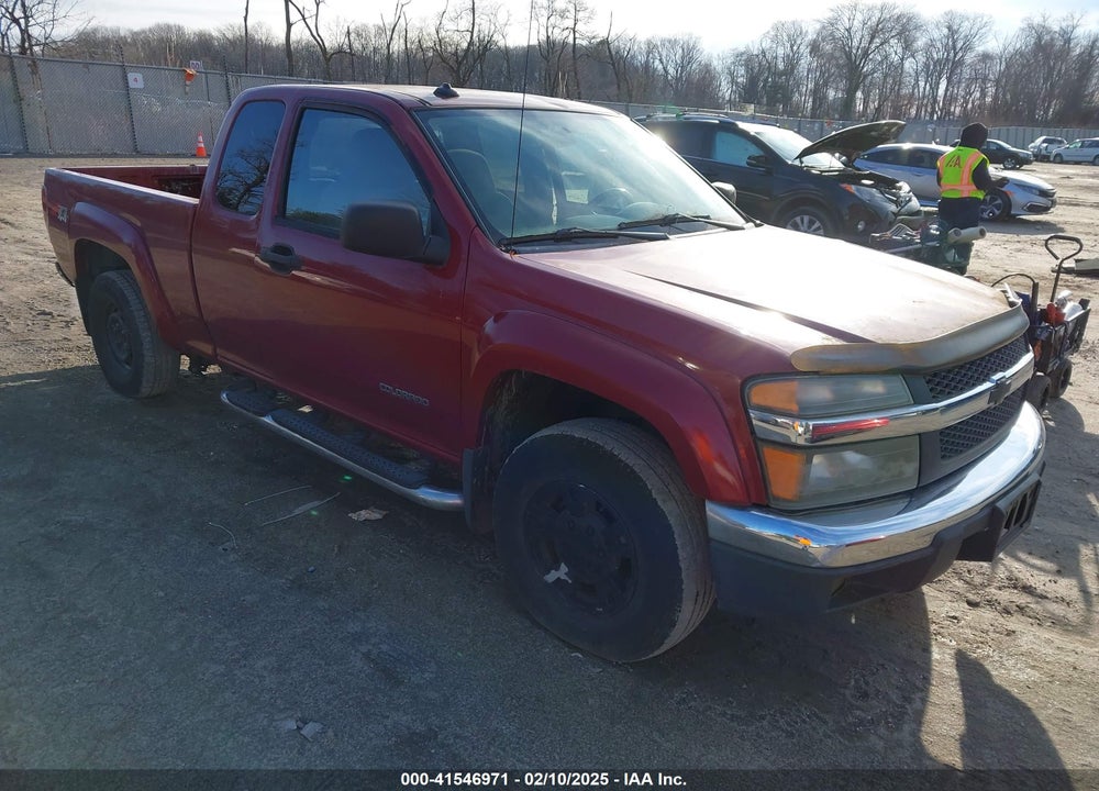 2004 CHEVROLET COLORADO LS VIN: 1GCDT196348221427