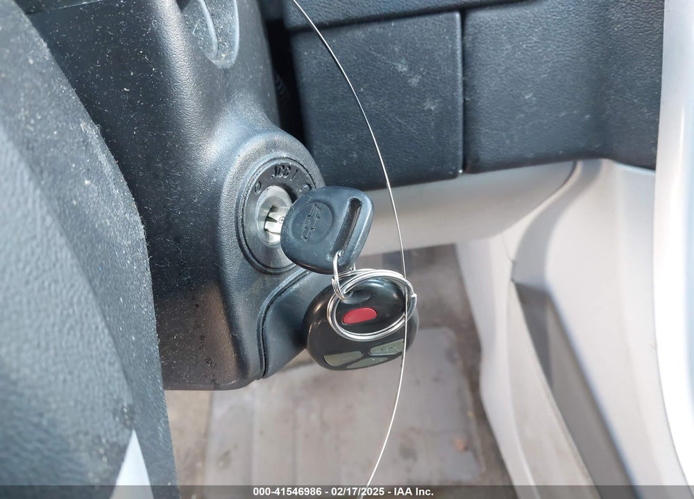 2008 CHEVROLET EQUINOX LT VIN: 2CNDL43F686056300