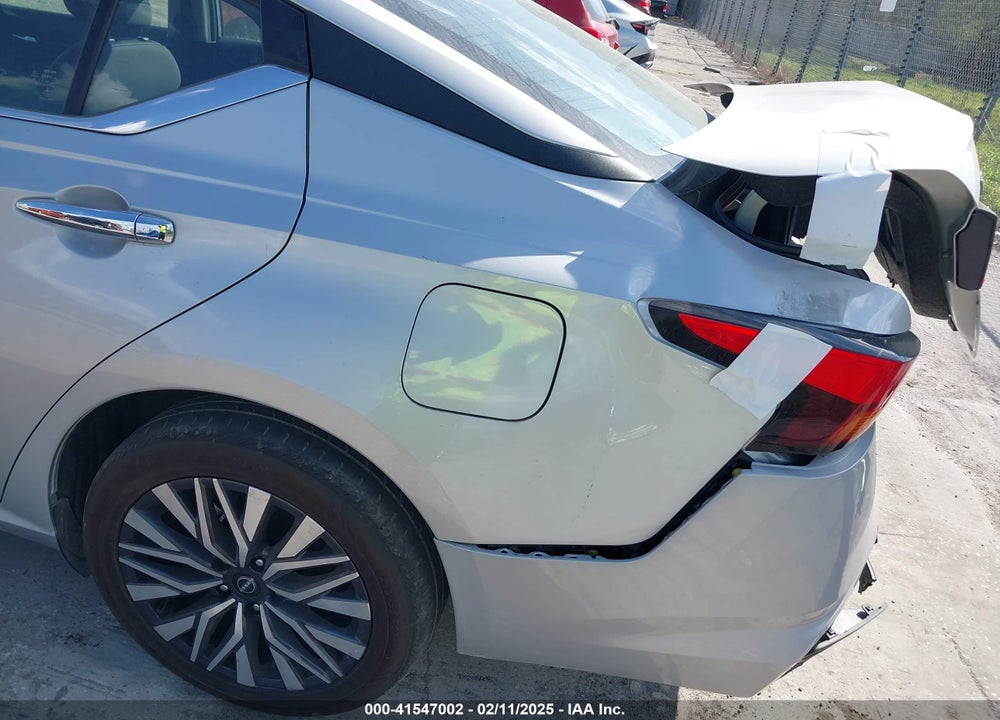 2023 NISSAN ALTIMA SV FWD VIN: 1N4BL4DV7PN340259