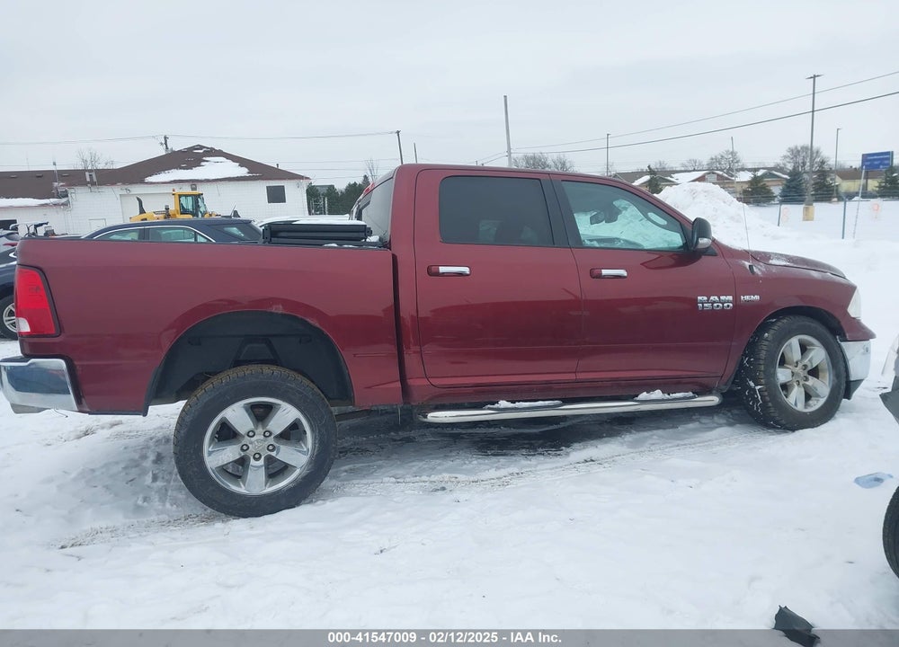 2016 RAM 1500 VIN: 3C6RR7LT8GG360495