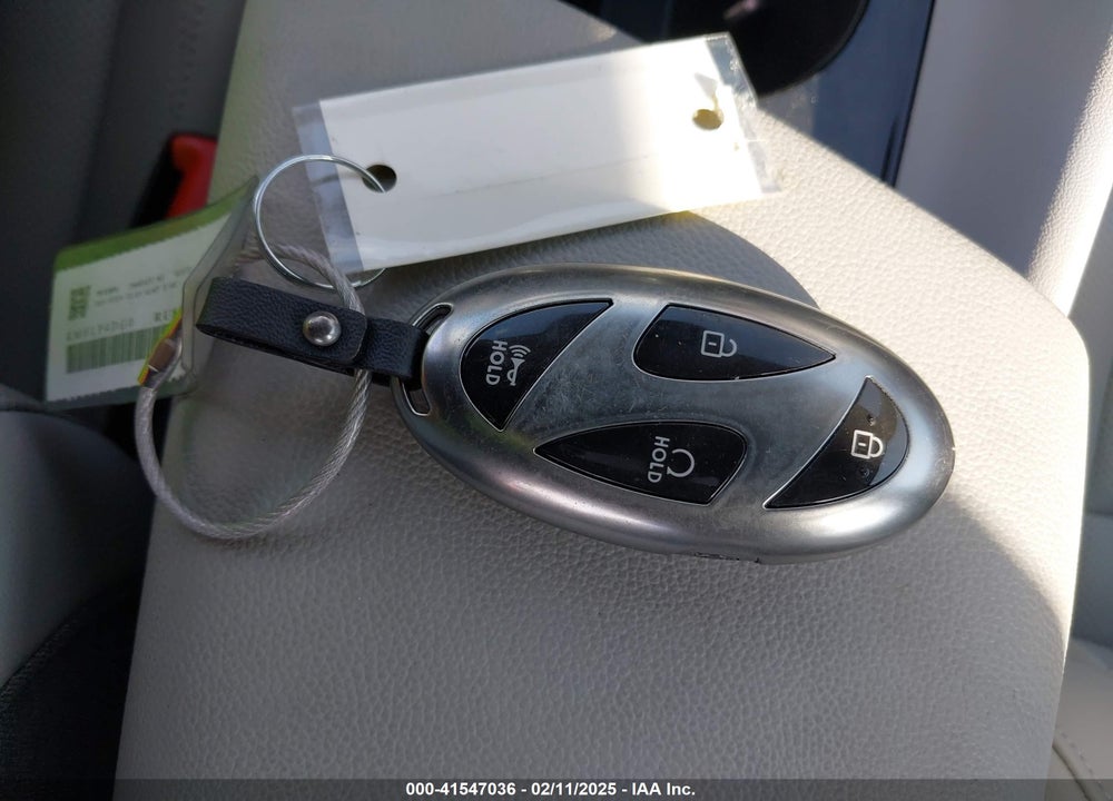 2024 HYUNDAI ELANTRA VIN: KMHLP4DG0RU838103