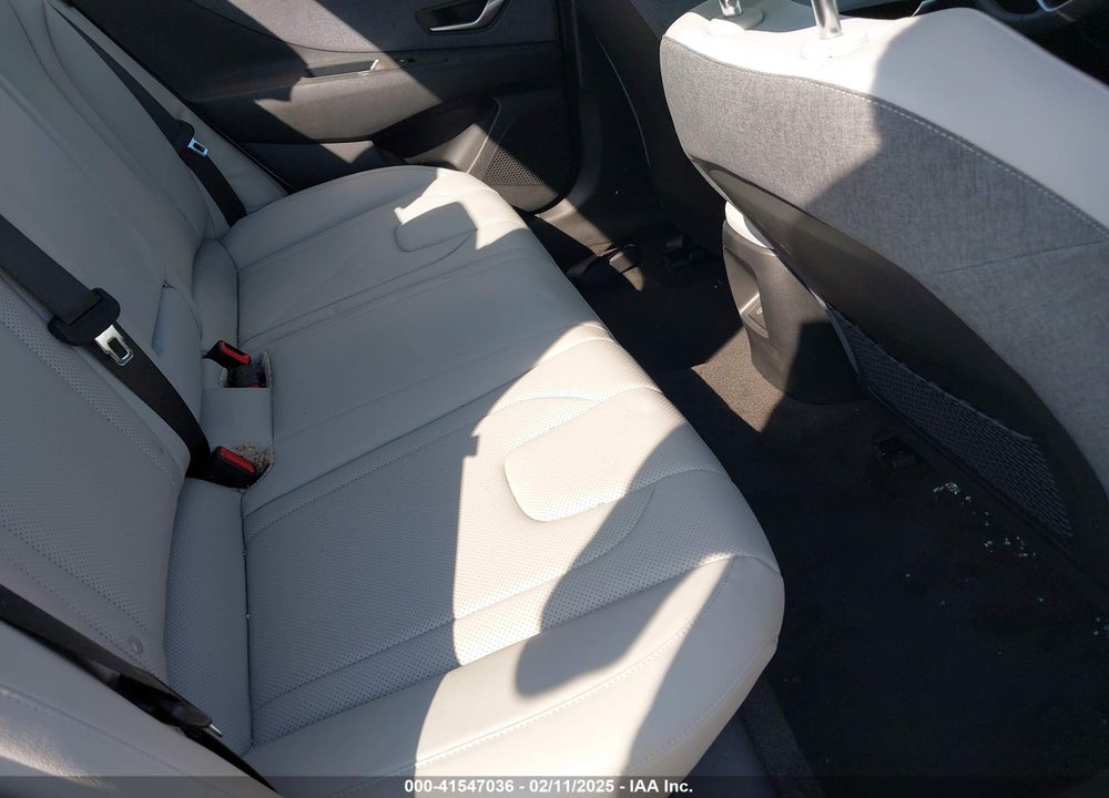 2024 HYUNDAI ELANTRA VIN: KMHLP4DG0RU838103