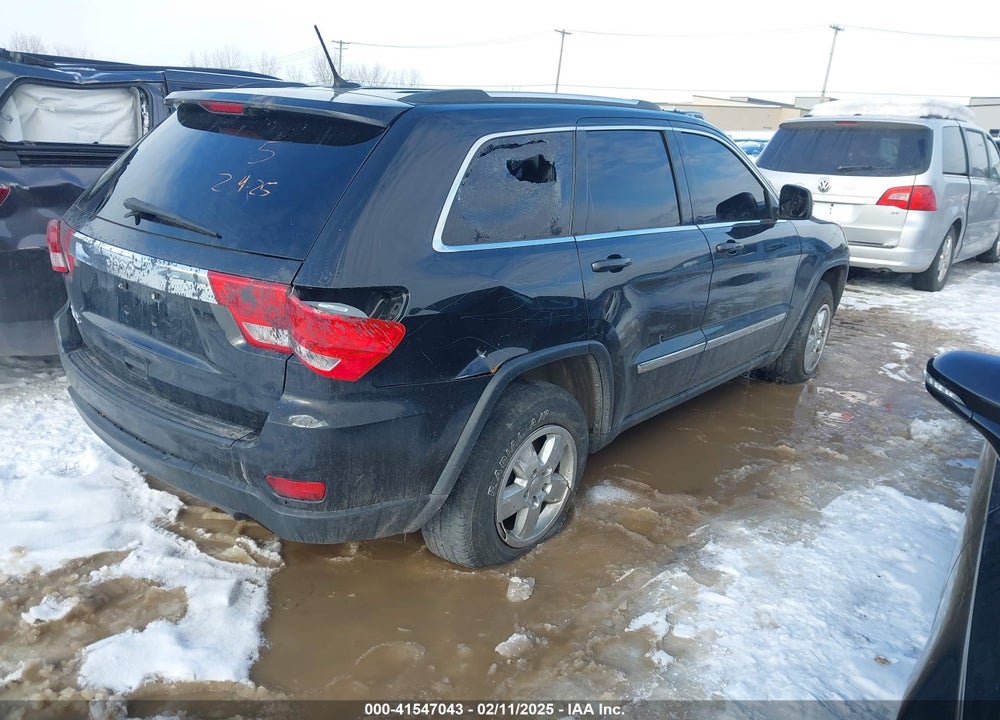 2013 JEEP GRAND CHEROKEE LAREDO VIN: 1C4RJFAG3DC631039
