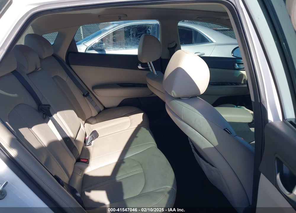 2016 KIA OPTIMA VIN: 5XXGU4L33GG057978