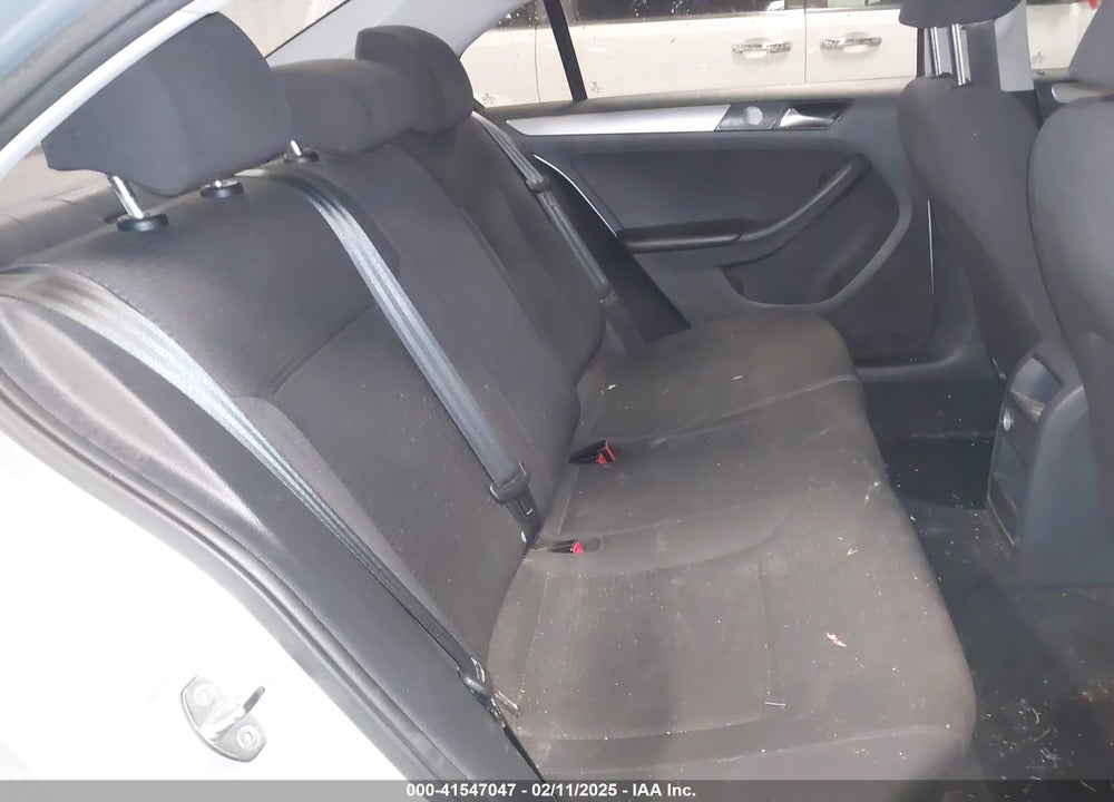 2016 VOLKSWAGEN JETTA VIN: 3VWB67AJ5GM294149