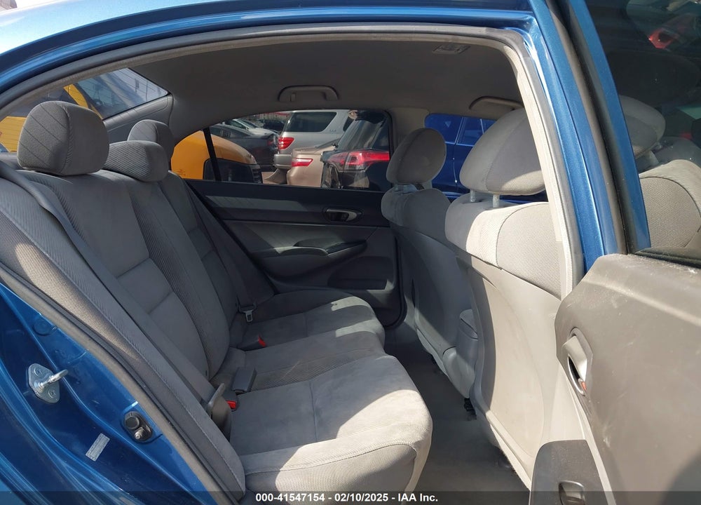 2010 HONDA CIVIC LX VIN: 19XFA1F50AE073491