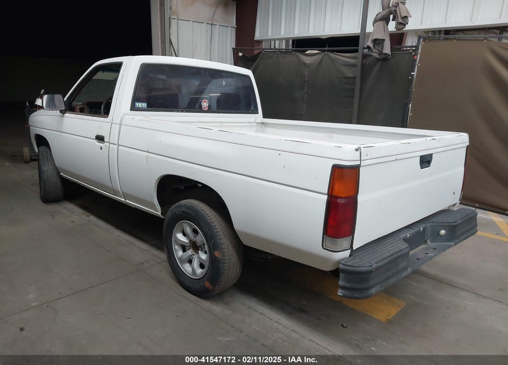 1993 NISSAN TRUCK SHORT WHEELBASE VIN: 1N6SD11S4PC324464