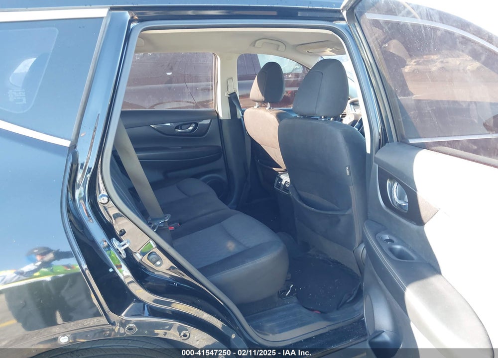 2018 NISSAN ROGUE VIN: JN8AT2MT8JW456844