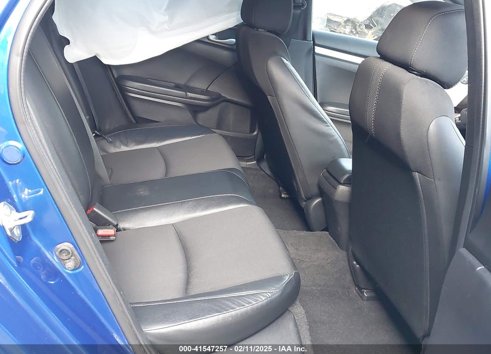2019 HONDA CIVIC VIN: 19XFC2F85KE209271