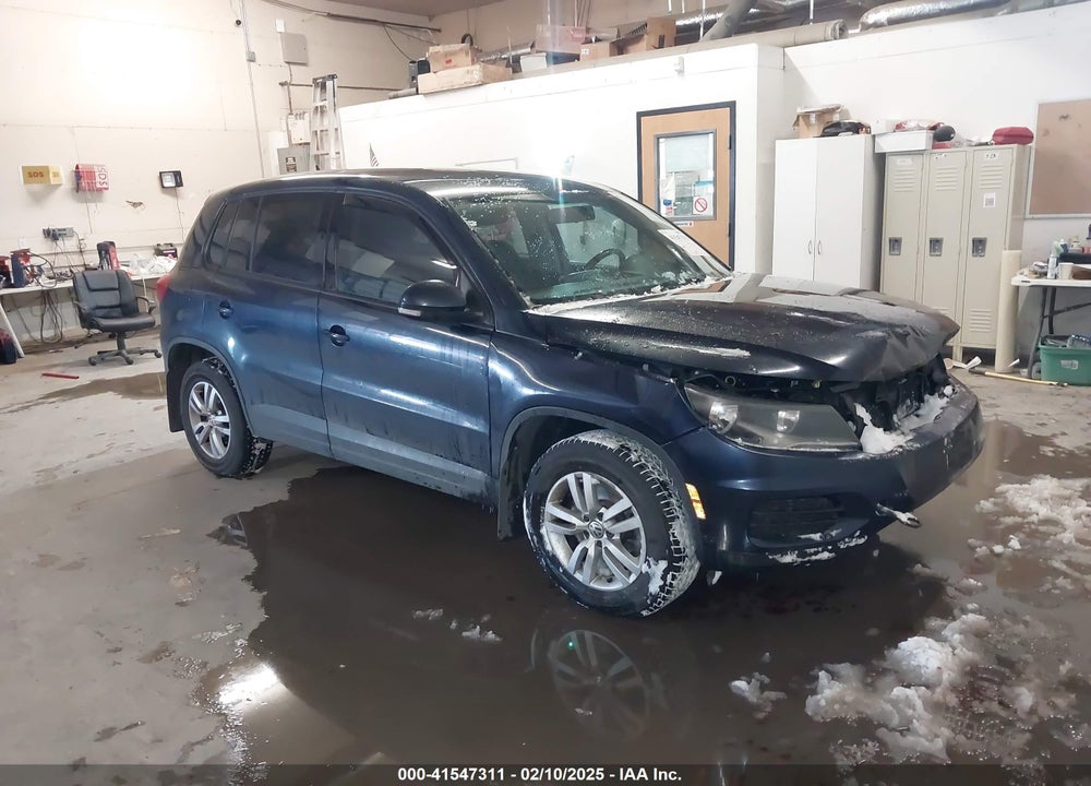 2014 VOLKSWAGEN TIGUAN VIN: WVGBV3AX0EW611962