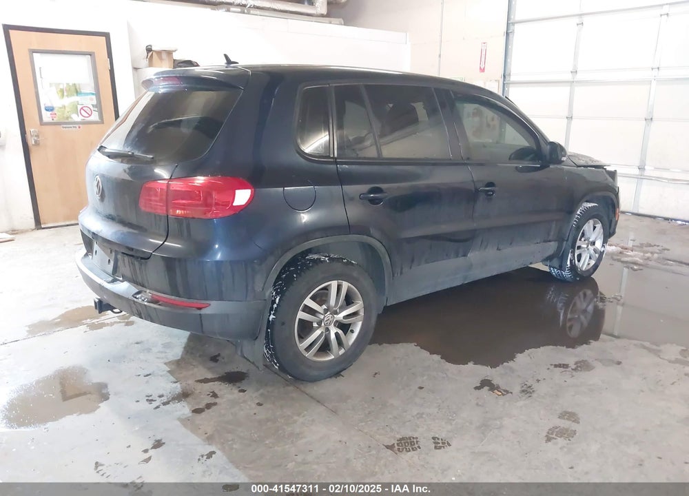 2014 VOLKSWAGEN TIGUAN VIN: WVGBV3AX0EW611962