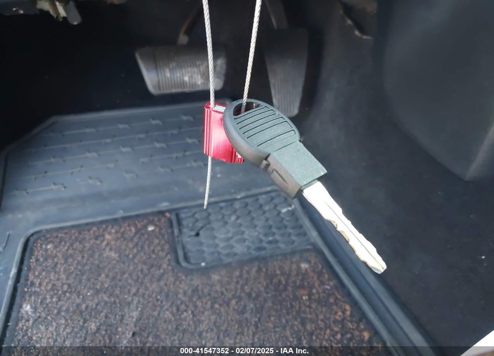 2013 RAM 1500 VIN: 1C6RR6PT1DS627971