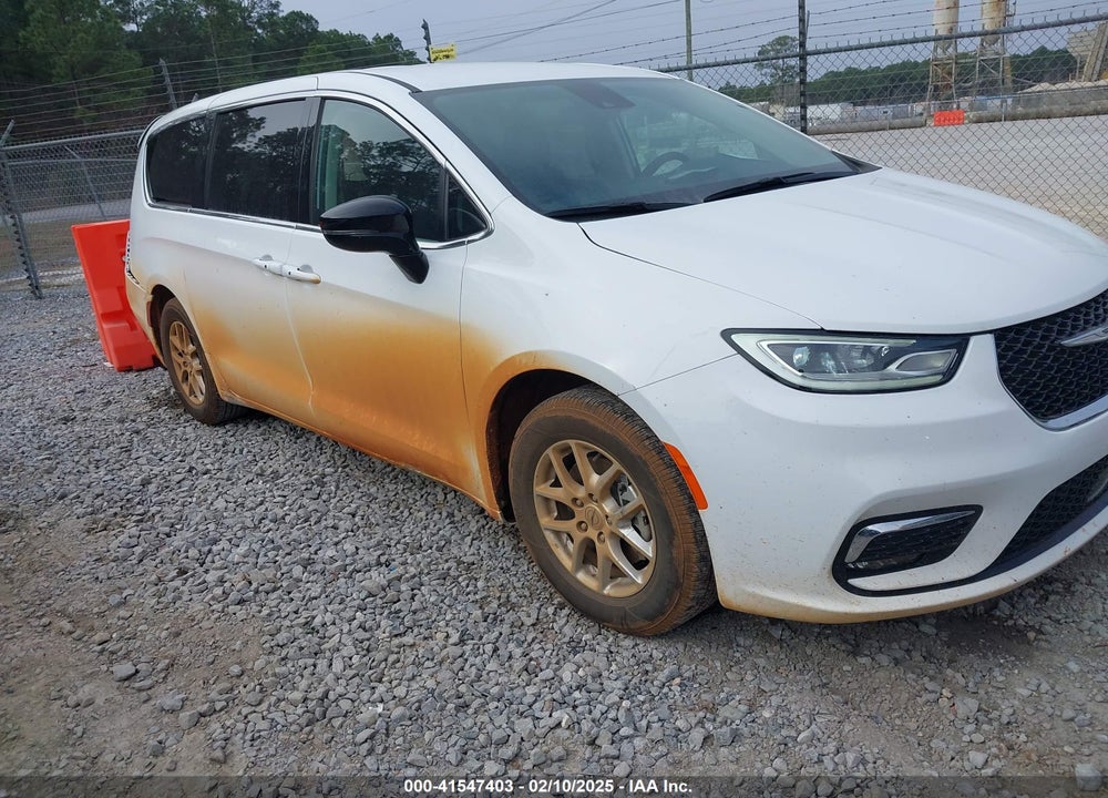2024 CHRYSLER PACIFICA TOURING L VIN: 2C4RC1BG4RR120210