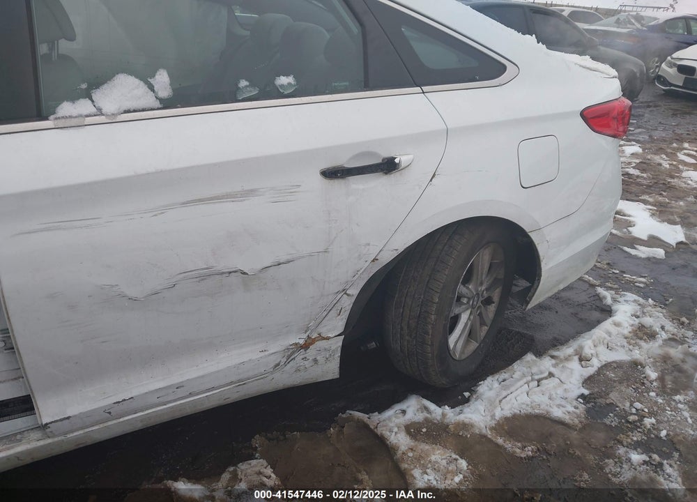 2017 HYUNDAI SONATA VIN: 5NPE24AF8HH544223