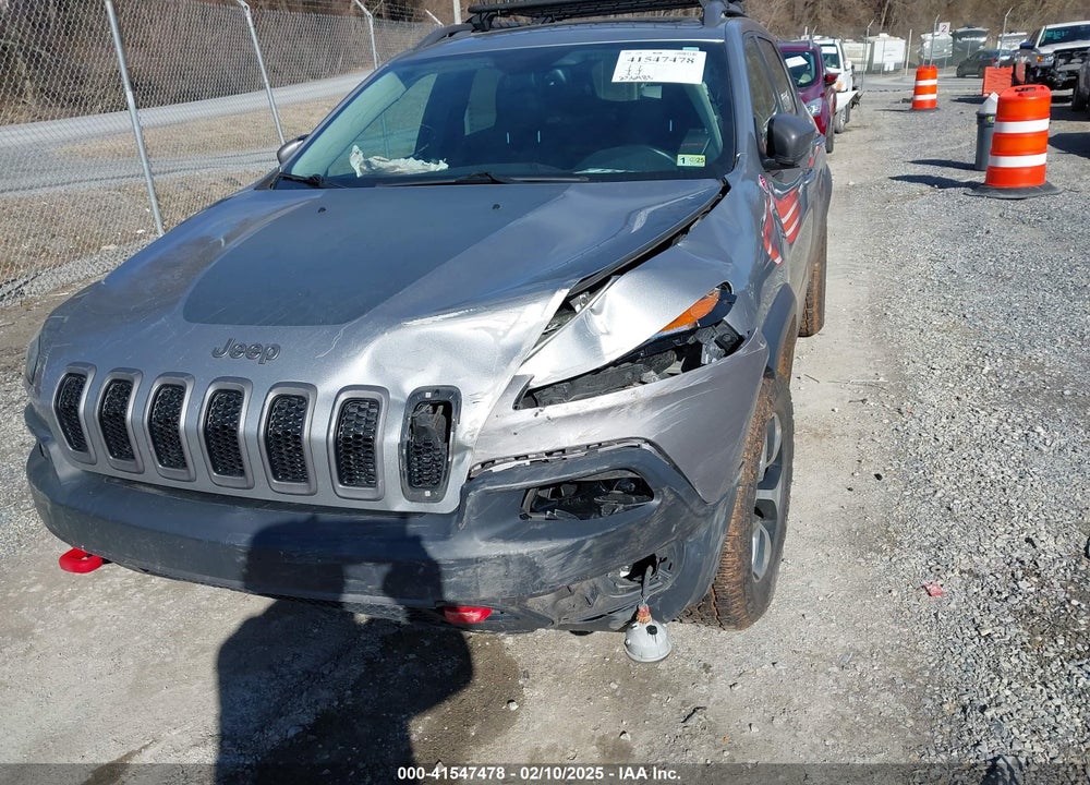 2016 JEEP CHEROKEE TRAILHAWK VIN: 1C4PJMBB6GW335837