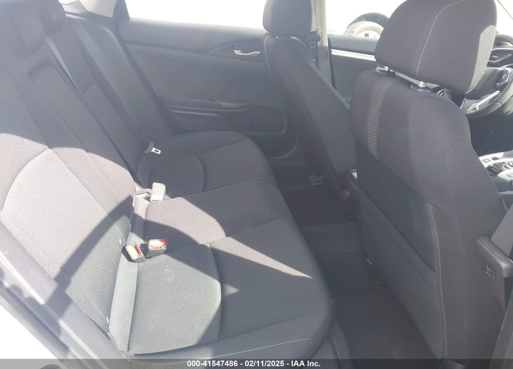 2018 HONDA CIVIC VIN: 2HGFC2F84JH538113