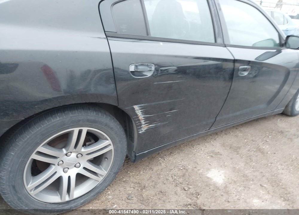 2013 DODGE CHARGER VIN: 2C3CDXBG6DH639364