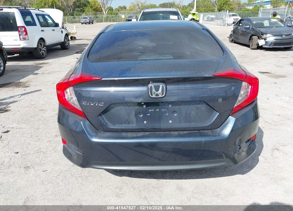 2018 HONDA CIVIC VIN: 19XFC2F52JE014944