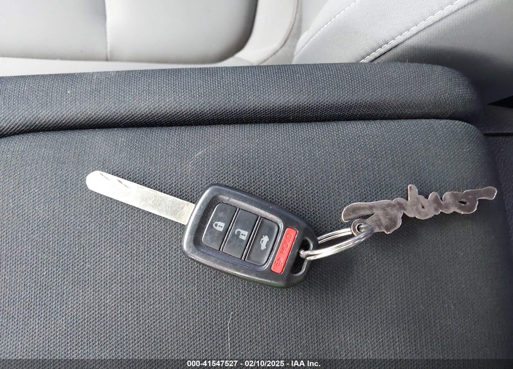 2018 HONDA CIVIC VIN: 19XFC2F52JE014944