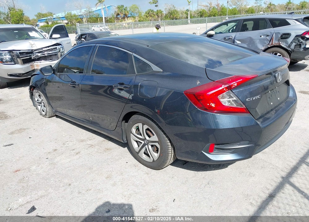 2018 HONDA CIVIC VIN: 19XFC2F52JE014944