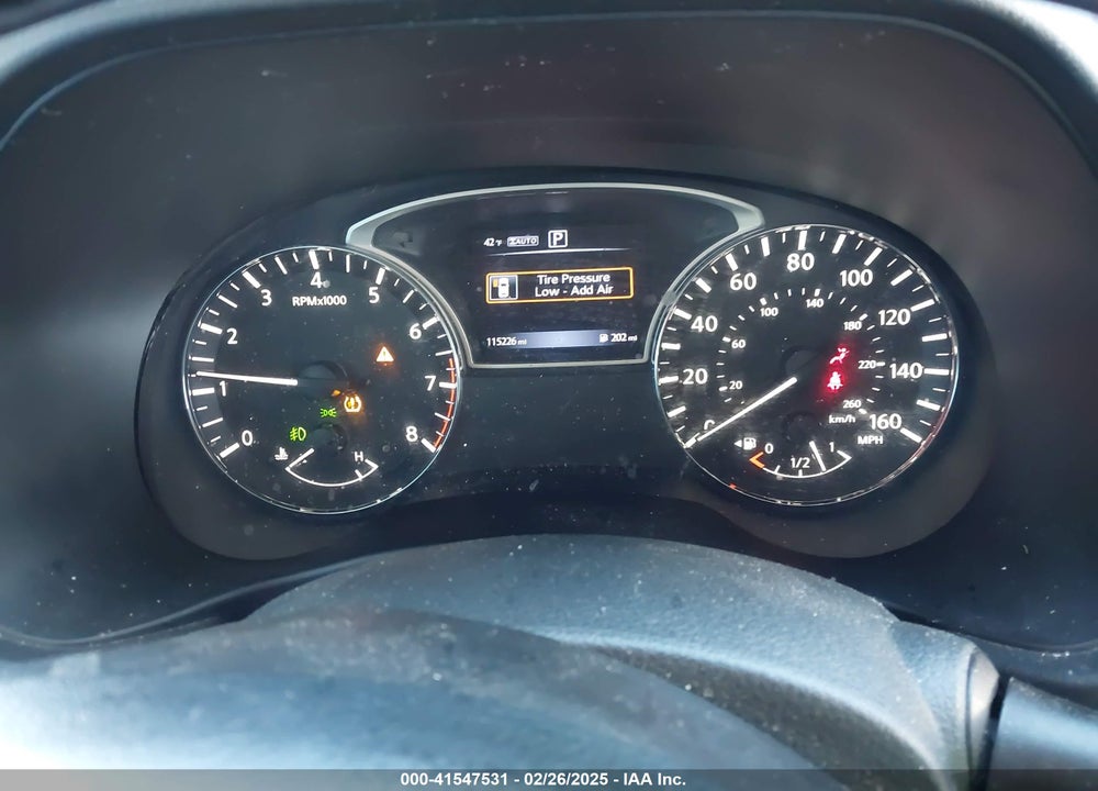 2017 NISSAN PATHFINDER VIN: 5N1DR2MM3HC622517