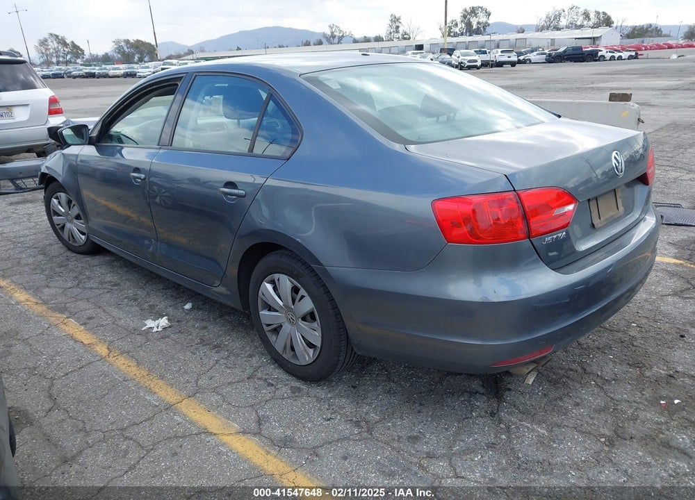 2013 VOLKSWAGEN JETTA VIN: 3VW2K7AJ0DM368021