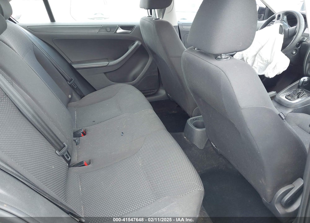 2013 VOLKSWAGEN JETTA VIN: 3VW2K7AJ0DM368021
