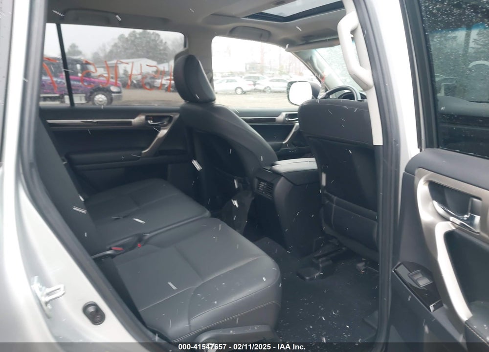 2015 LEXUS GX 460 VIN: JTJBM7FX8F5113536