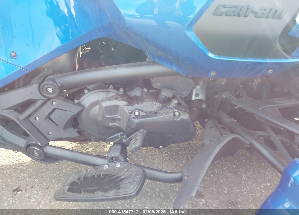 2019 CAN-AM SPYDER ROADSTER F3-T/F3 LIMITED VIN: 2BXREDD29KV000879