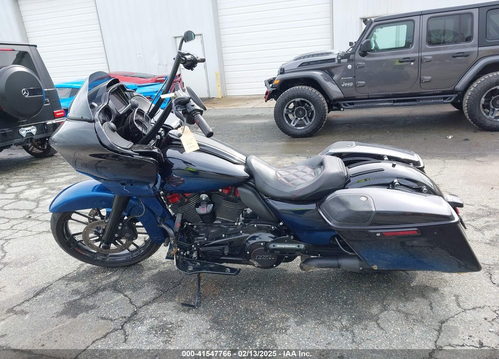 2019 HARLEY-DAVIDSON FLTRXSE VIN: 1HD1TCL10KB951533