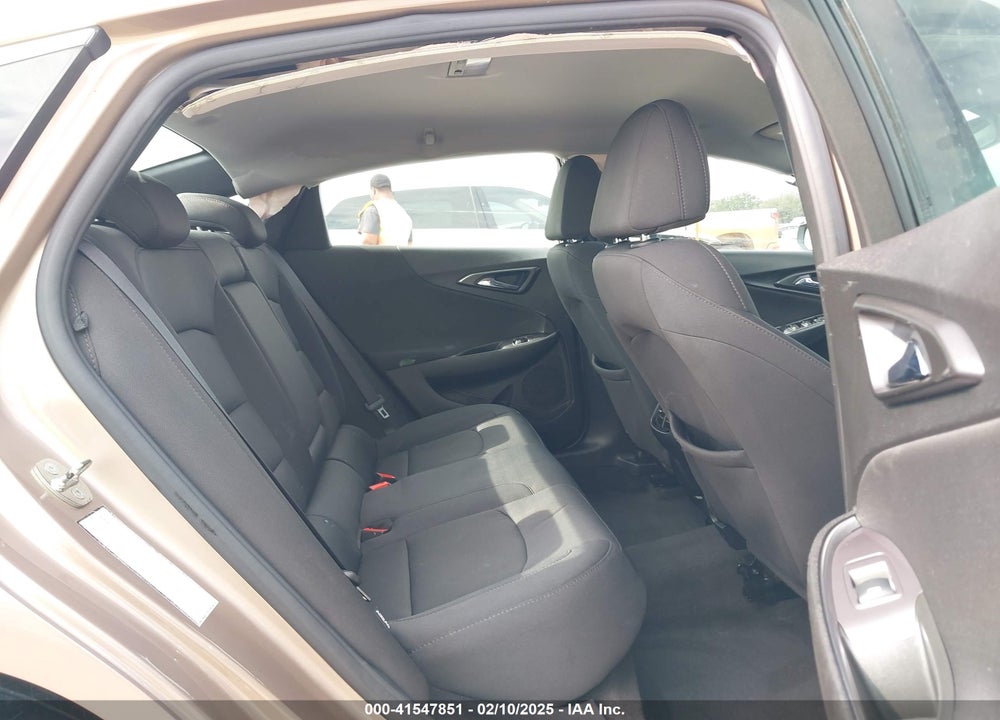 2018 CHEVROLET MALIBU VIN: 1G1ZD5ST6JF231671